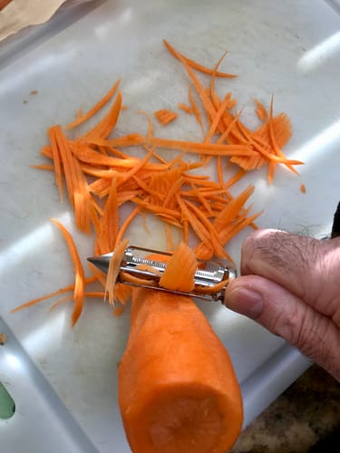 Customer photo review of 🍅All In One Vegetable Peeler🍅