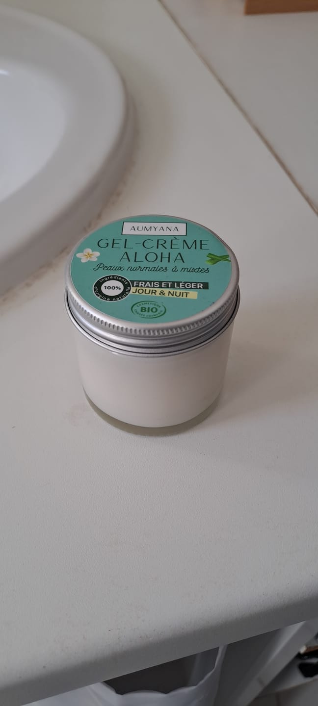 Customer photo review of Les imparfaits