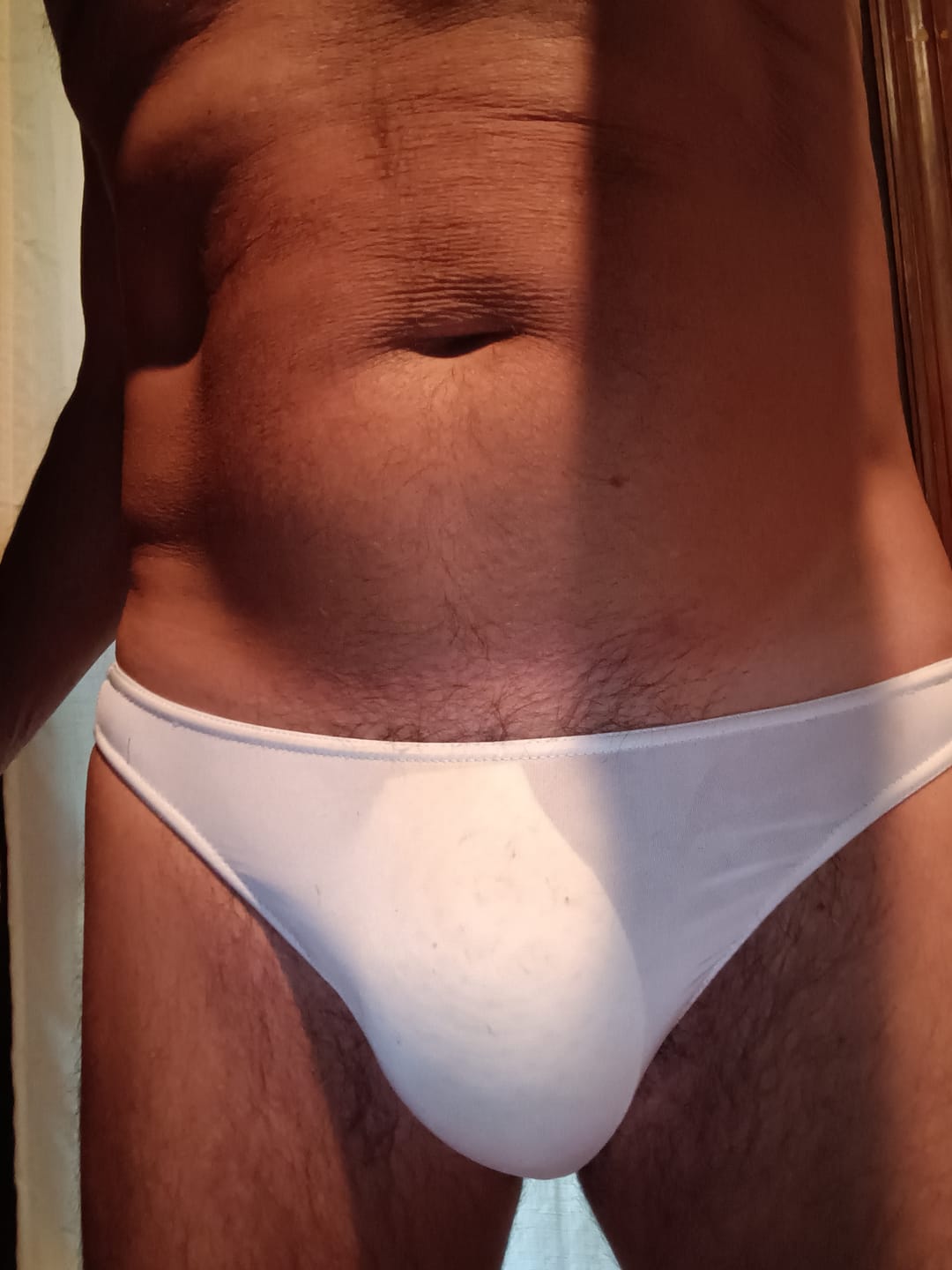 Customer photo review of Men's Seamless Low Rise U-Convex Briefs