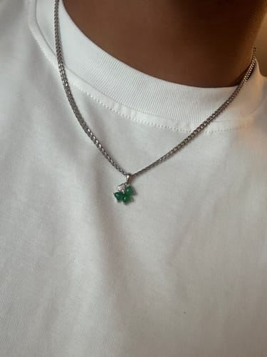 Customer photo review of .925 4 clover pendant & necklace