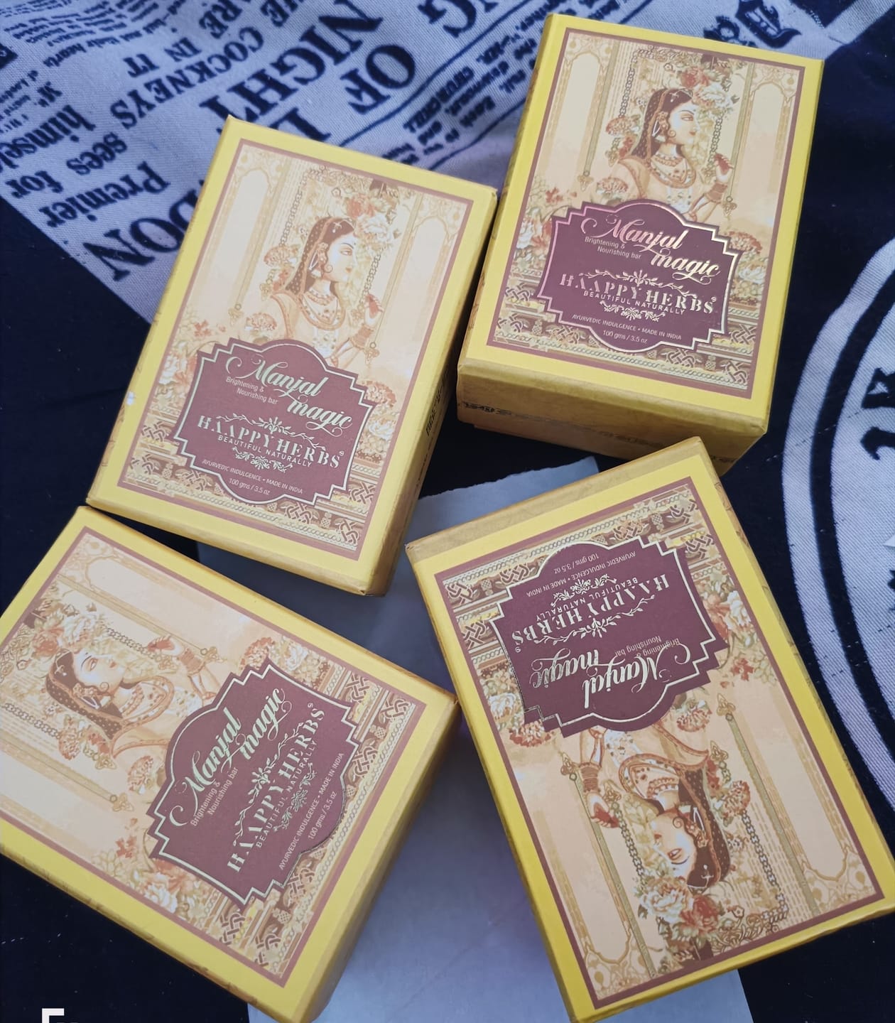 Customer photo review of Manjal Magic Luxury Soap Bar