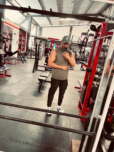 Customer photo review of Training Muscle CutOff - Army Green