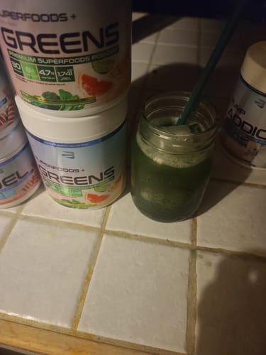 Customer photo review of Superfoods + Greens