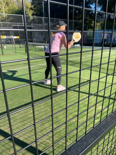 Customer photo review of Bullpadel Elite 23V Roze