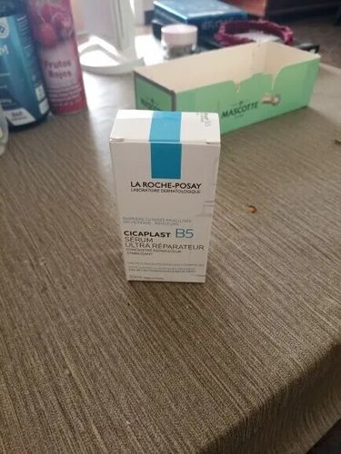 Customer photo review of SERUM La Roche-Posay - Acido hialuronico & Glicolico - 30 ML