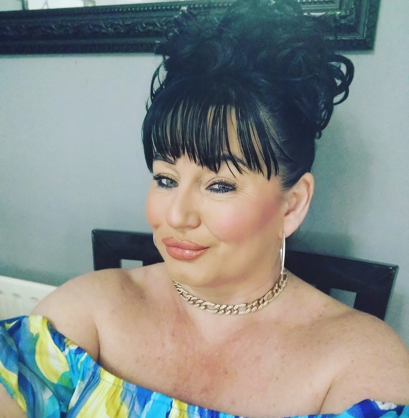Customer photo review of Messy Scrunchie Bun - Duo Pack - Curly & Flicky Styles