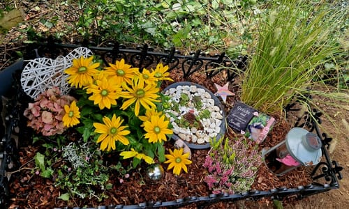 Customer photo review of Hunde Gedenktafel mit Foto & Spruch (UV- UND WETTERFEST)