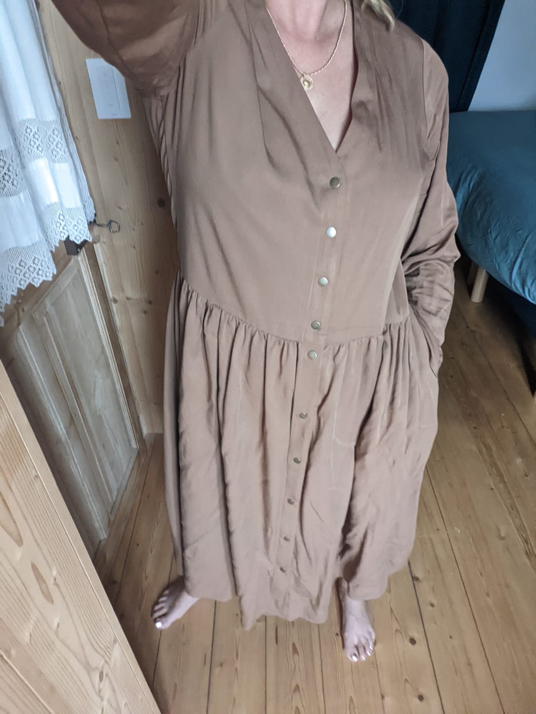 Customer photo review of Robe Sia -  sergé de viscose camel