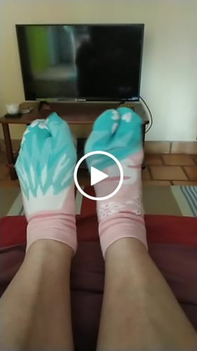 Customer video review of Chaussettes Tabi Sakura