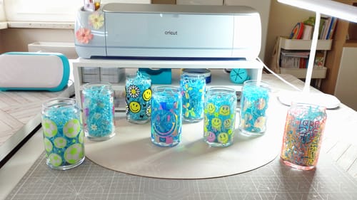 Customer photo review of NEW Cold Color Changing Vinyl Sheets Pack( 9 PCS)