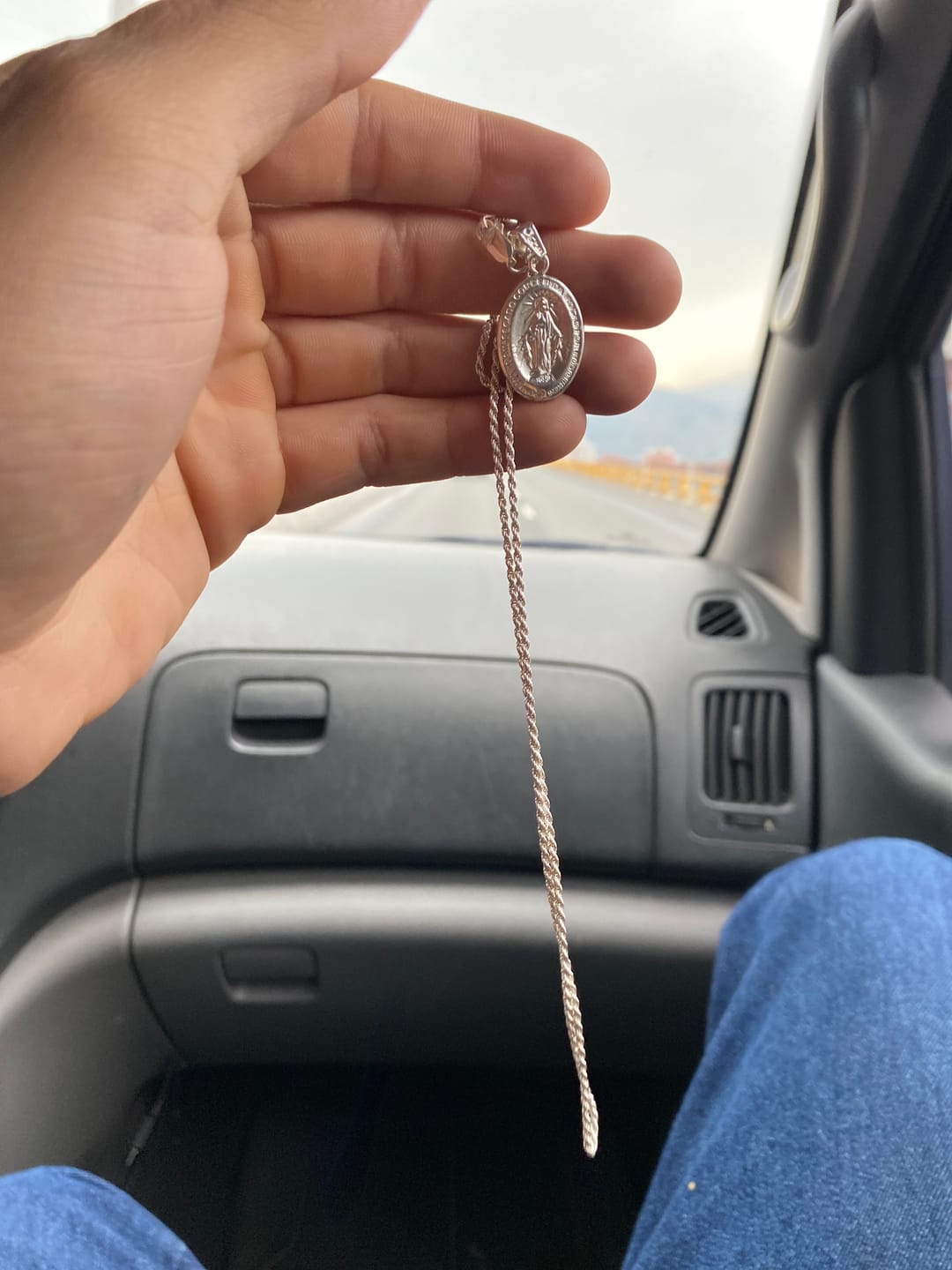 Customer photo review of Cadena Lazo en Plata 925 Para Caballero