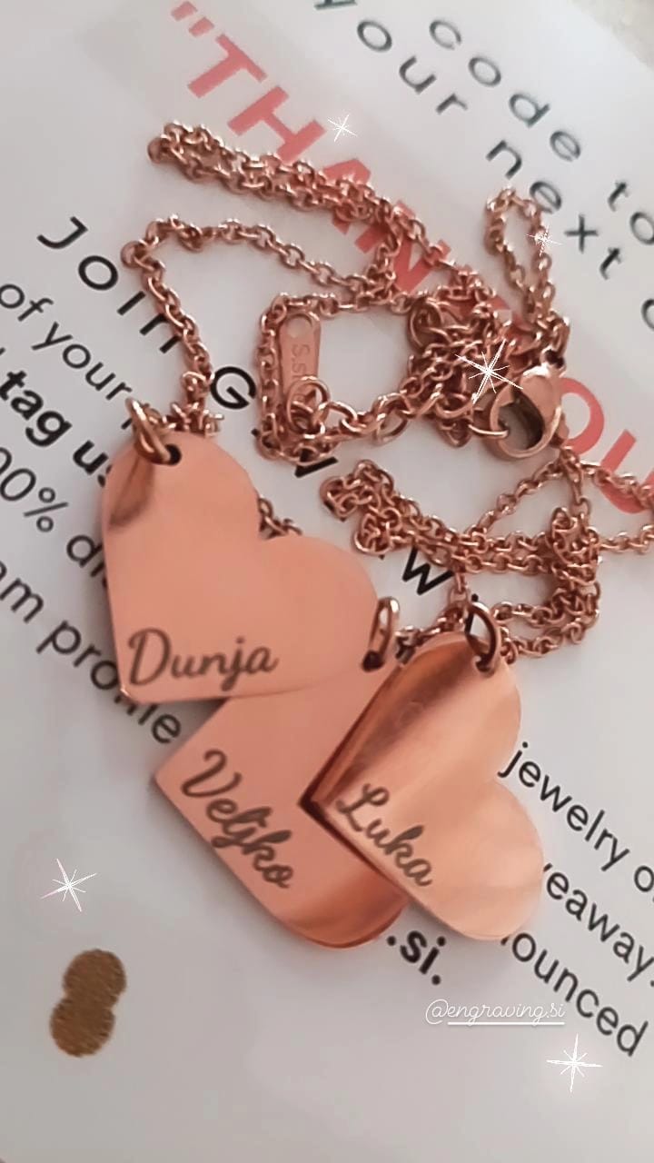 Customer photo review of Ogrlica: Heart Pendants