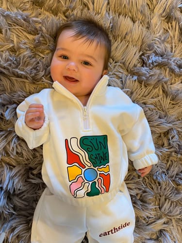 Customer photo review of Earthside Tracksuit Set