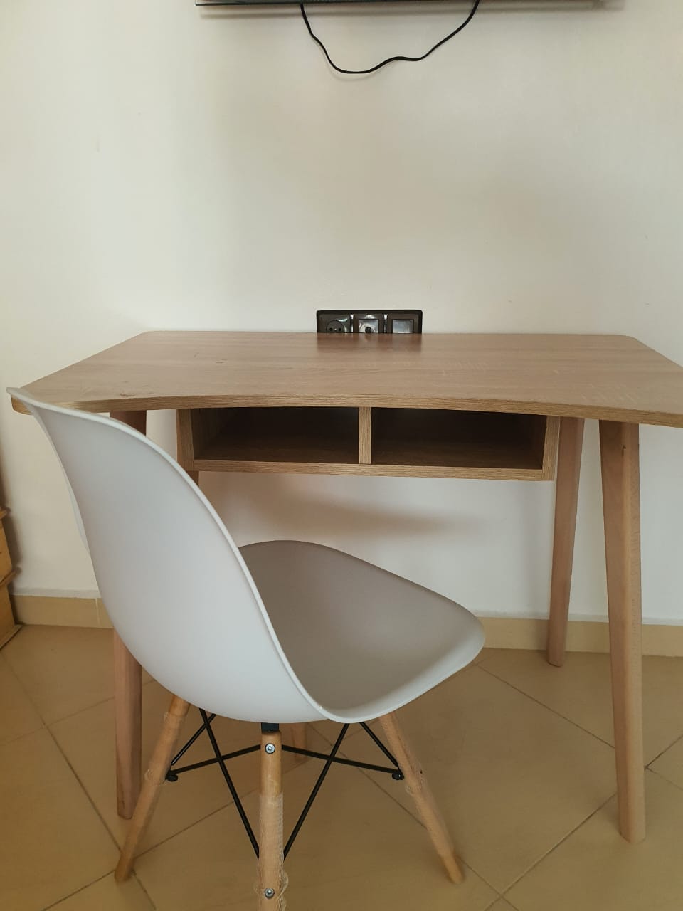 Customer photo review of PERTUIS - Bureau en bois (100x60x75)cm