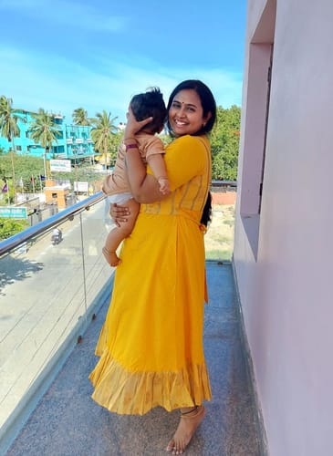 Customer photo review of Apoorva Marigold Festive Maxi