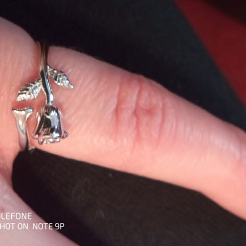 Customer photo review of INFINITY Sterling Silver Adjustable Rose Ring