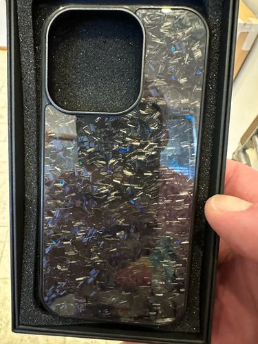 Customer photo review of CaseCrafted® Carbon - Exceptionelt Håndlavet Telefoncover i Kulfiber