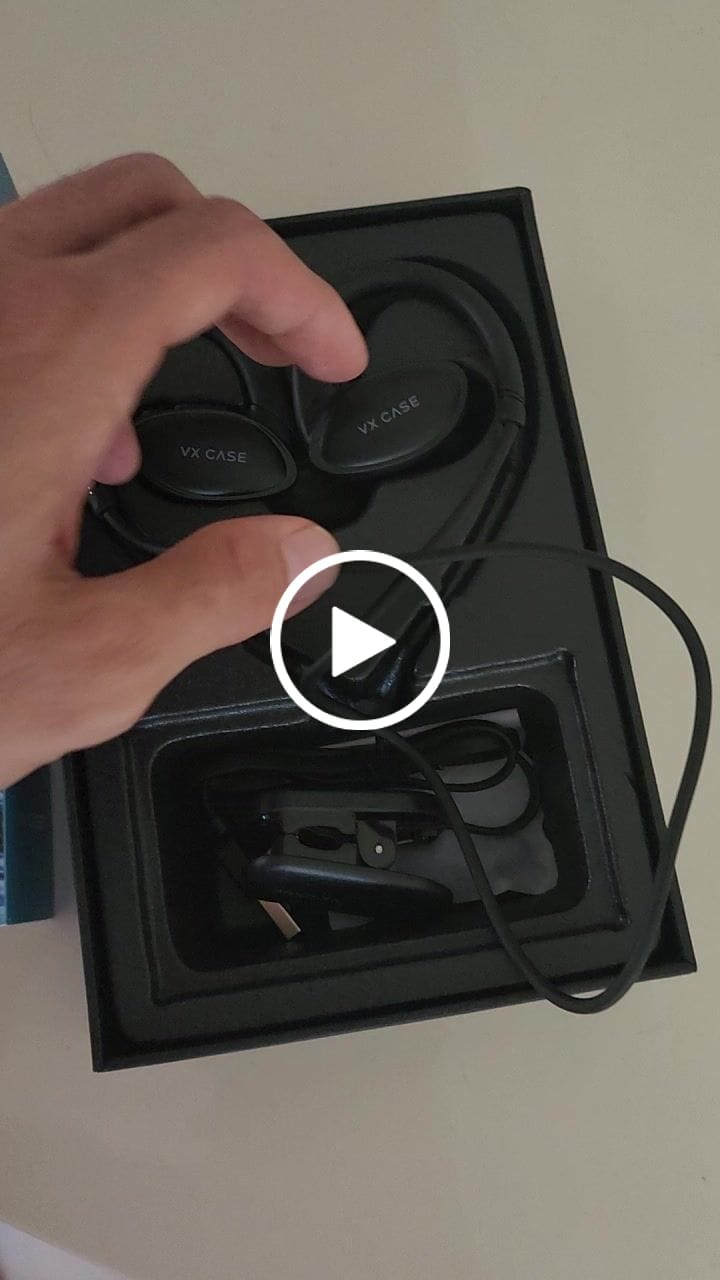 Customer video review of Fones de Ouvido Bluetooth à prova d'água Ironman 16GB