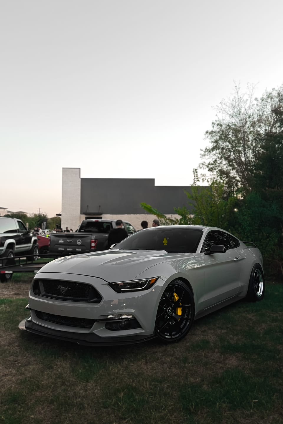 Customer photo review of High Glossy Gainsboro Gray Vinyl Wrap