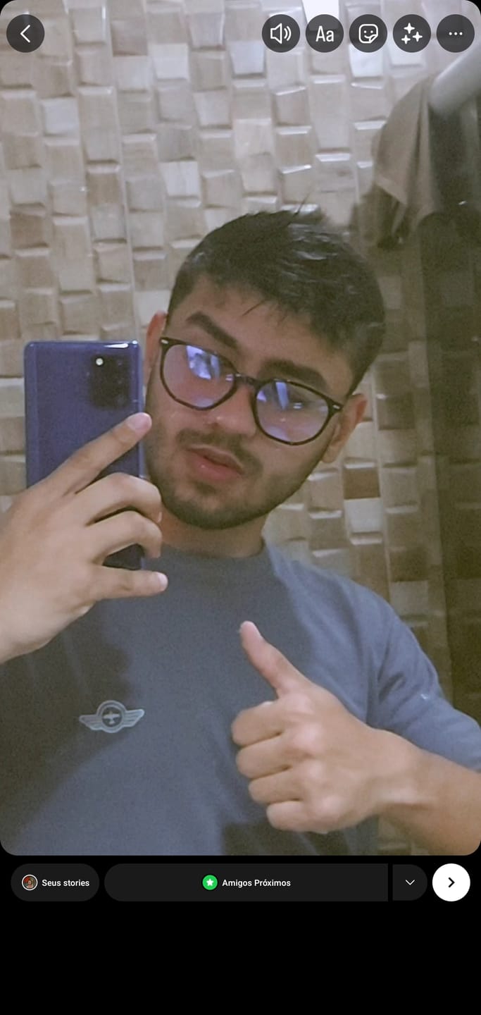 Customer photo review of Óculos Rio - Anti Luz Azul