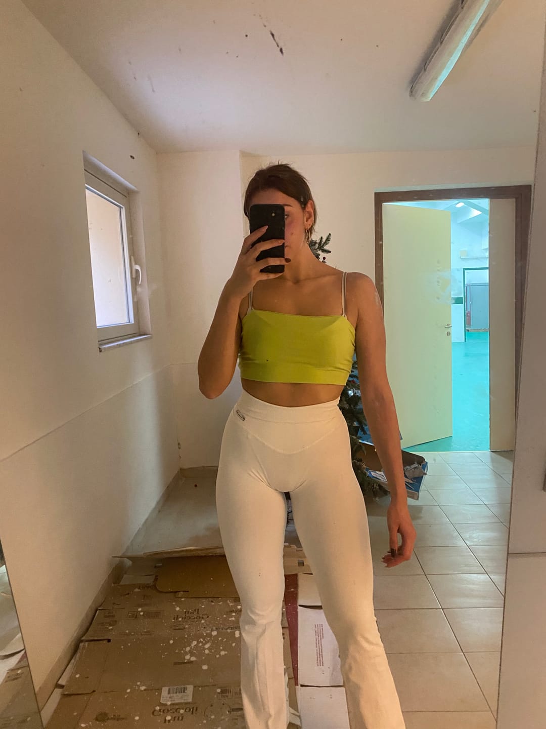 Customer photo review of Leggings a zampa di elefante Bianco Selenite