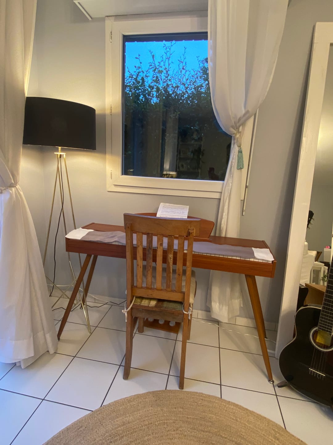 Customer photo review of Donner DDP-80 Piano numérique domestique 88 touches Style boisé