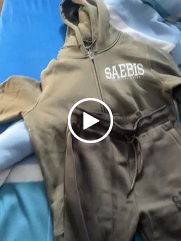 Customer video review of Lifestyle Herren Zip Hoodie mit Reißverschluss olivfarben by SAEBIS®