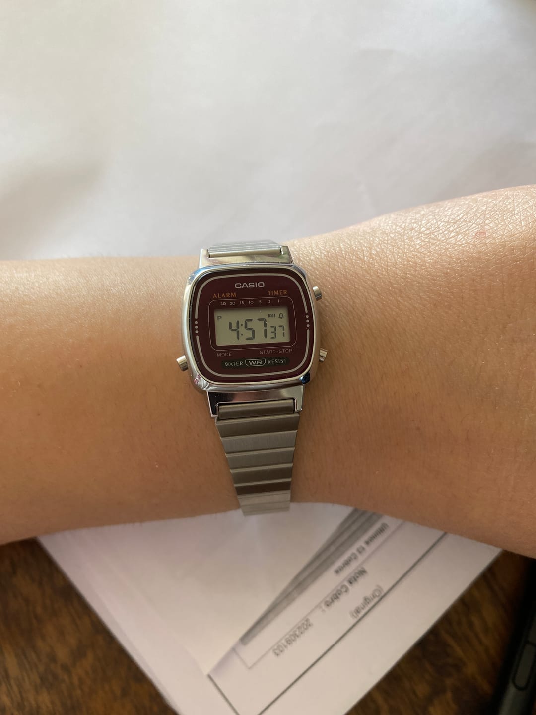 Customer photo review of Reloj Casio Vintage LA670WA-4DF Plateado Granate