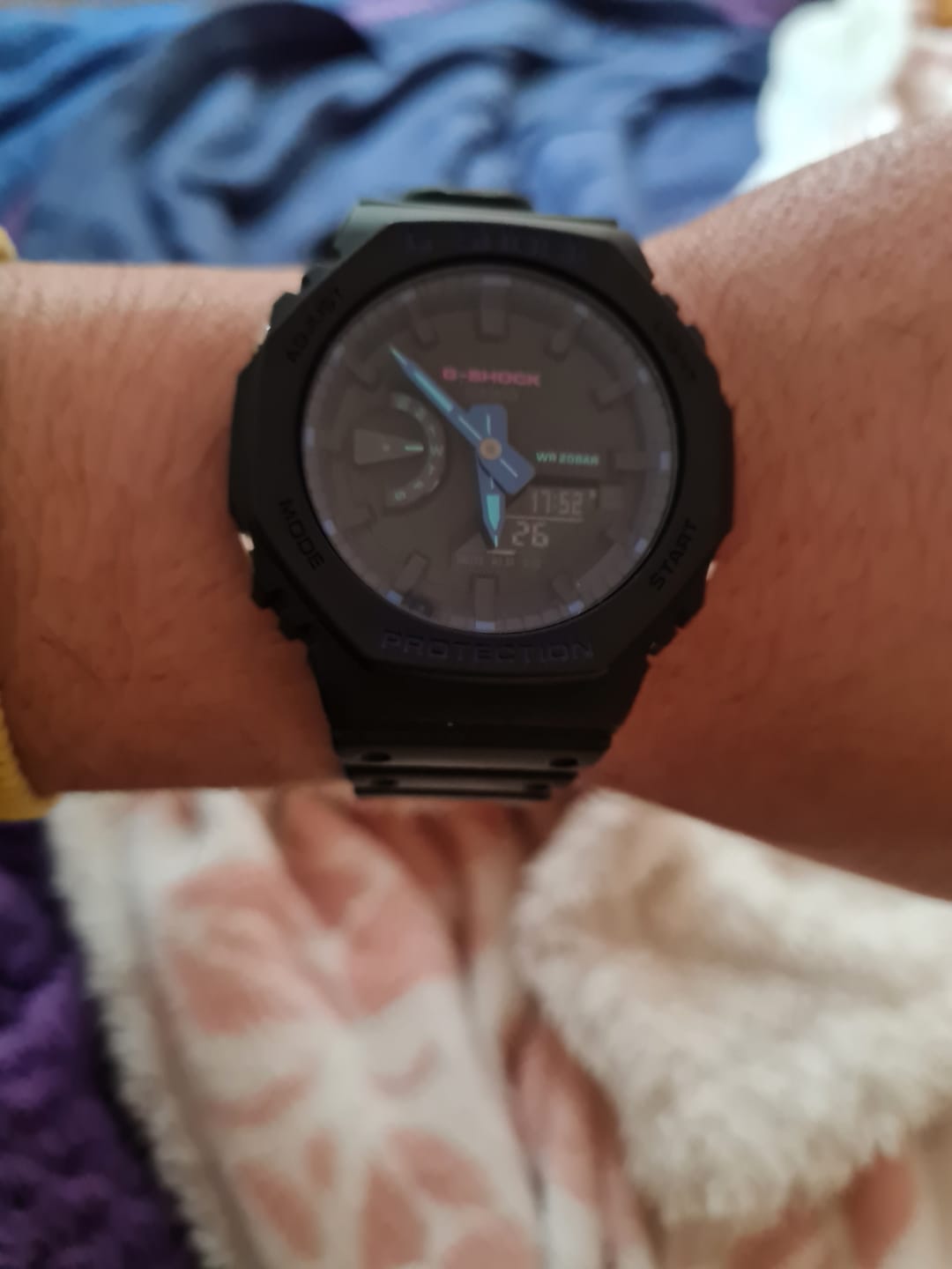 Customer photo review of Reloj Casio G-Shock Royal Oak "Casioak" GA-2100VB-1ADR Carbon Core Azul