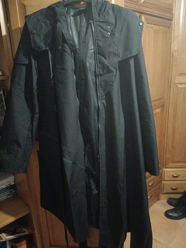 Customer photo review of NEV Medieval Retro Irregular Ribbons Long Cloak