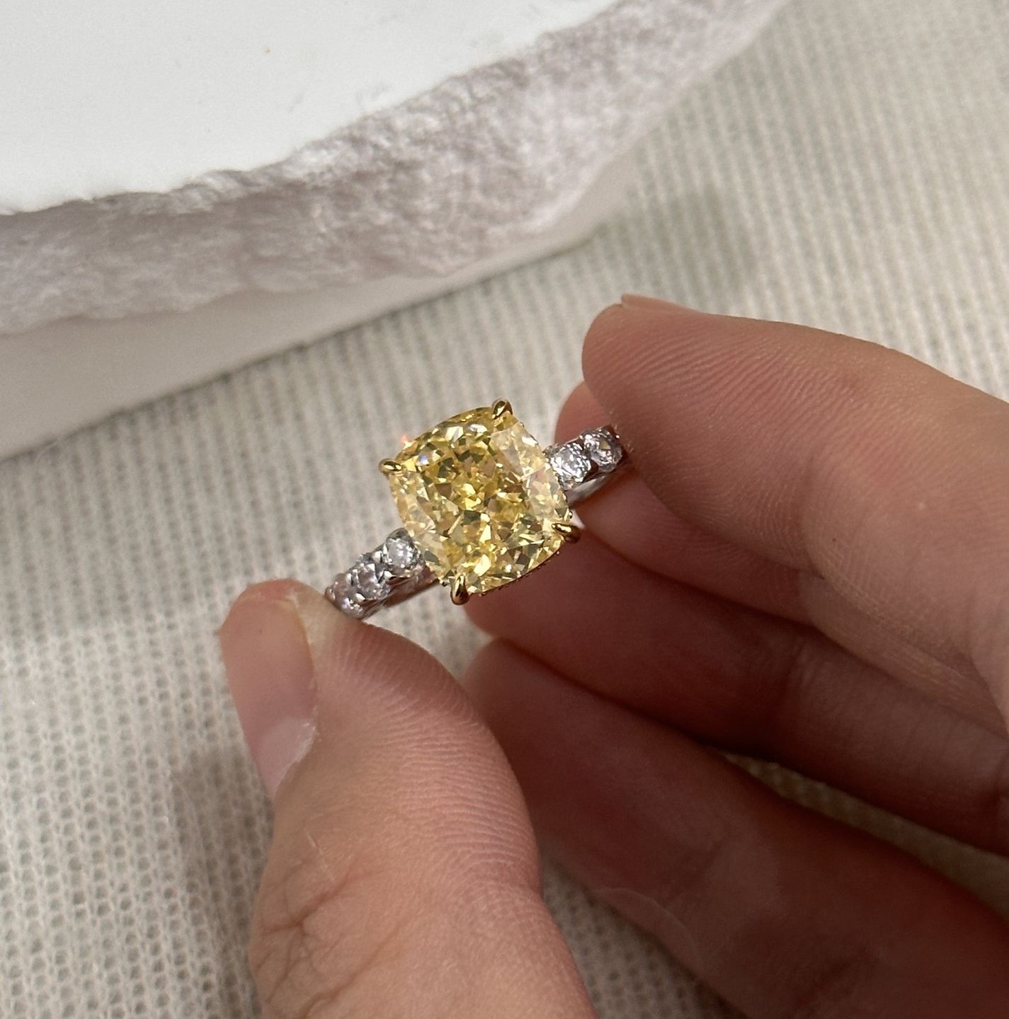 Customer photo review of Louily Stunning Two-tone Cushion Cut Yellow Sapphire Engagement Ring