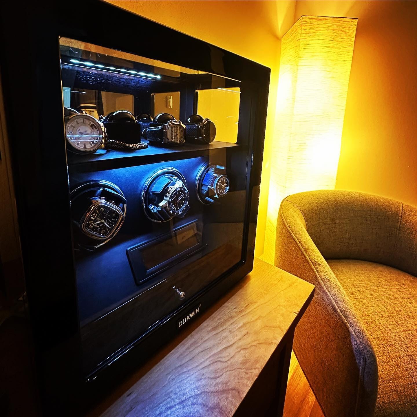Customer photo review of Fingerprint Lock Watch Winders with 4 Watch Holders