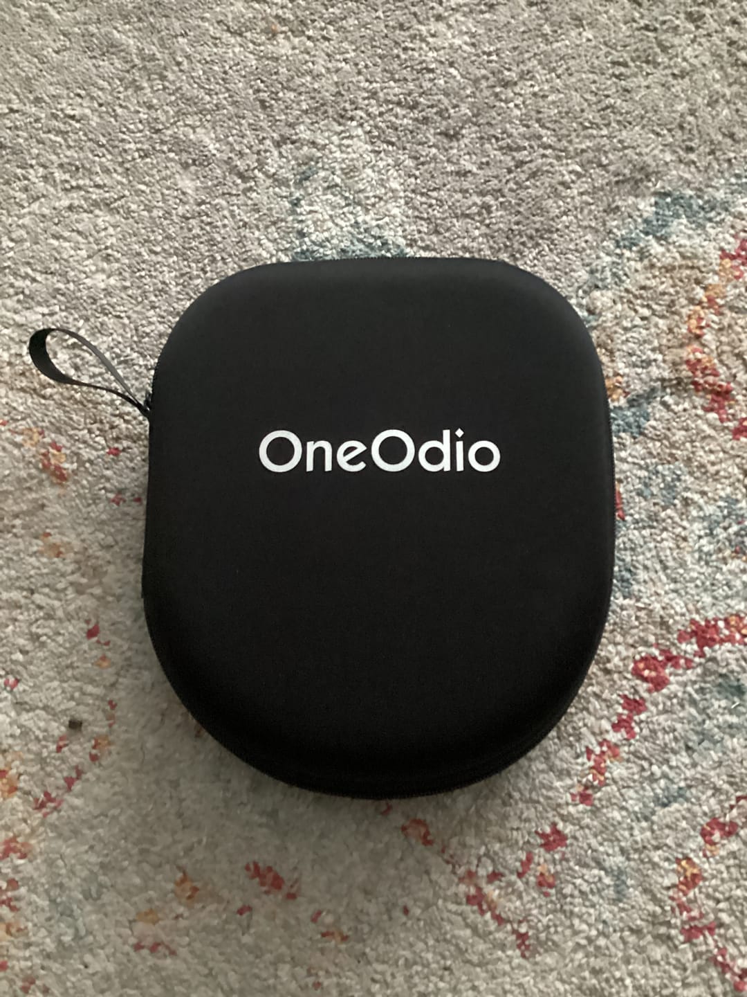 Customer photo review of Oneodio A Series - Bluetooth 5.0 Active Noise Cancelling Wireless Headphones - Built-in Microphone, Type C Charging & Carry Case