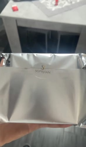 Customer photo review of Siero Acido Ialuronico + Vitamina C         -       2 al prezzo di 1 (30 ml per Siero)