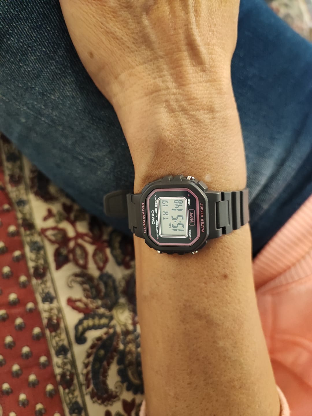 Customer photo review of Reloj Casio Vintage LA-20WH-8ADF Gris Rosado