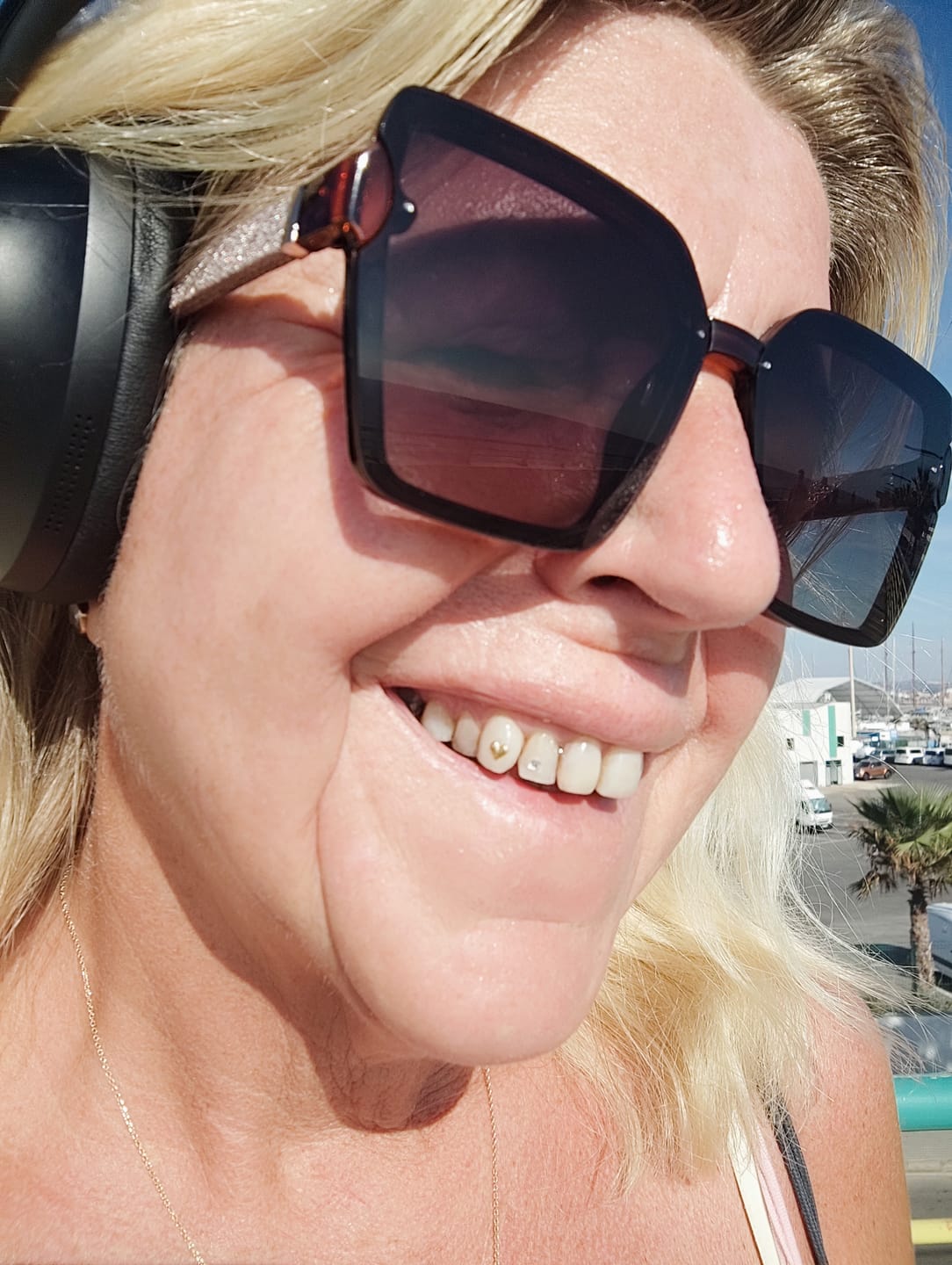 Customer photo review of Large Heart 24-karat gold
