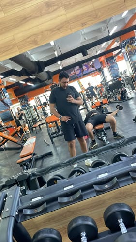 Customer photo review of Training Sport Tee - Black