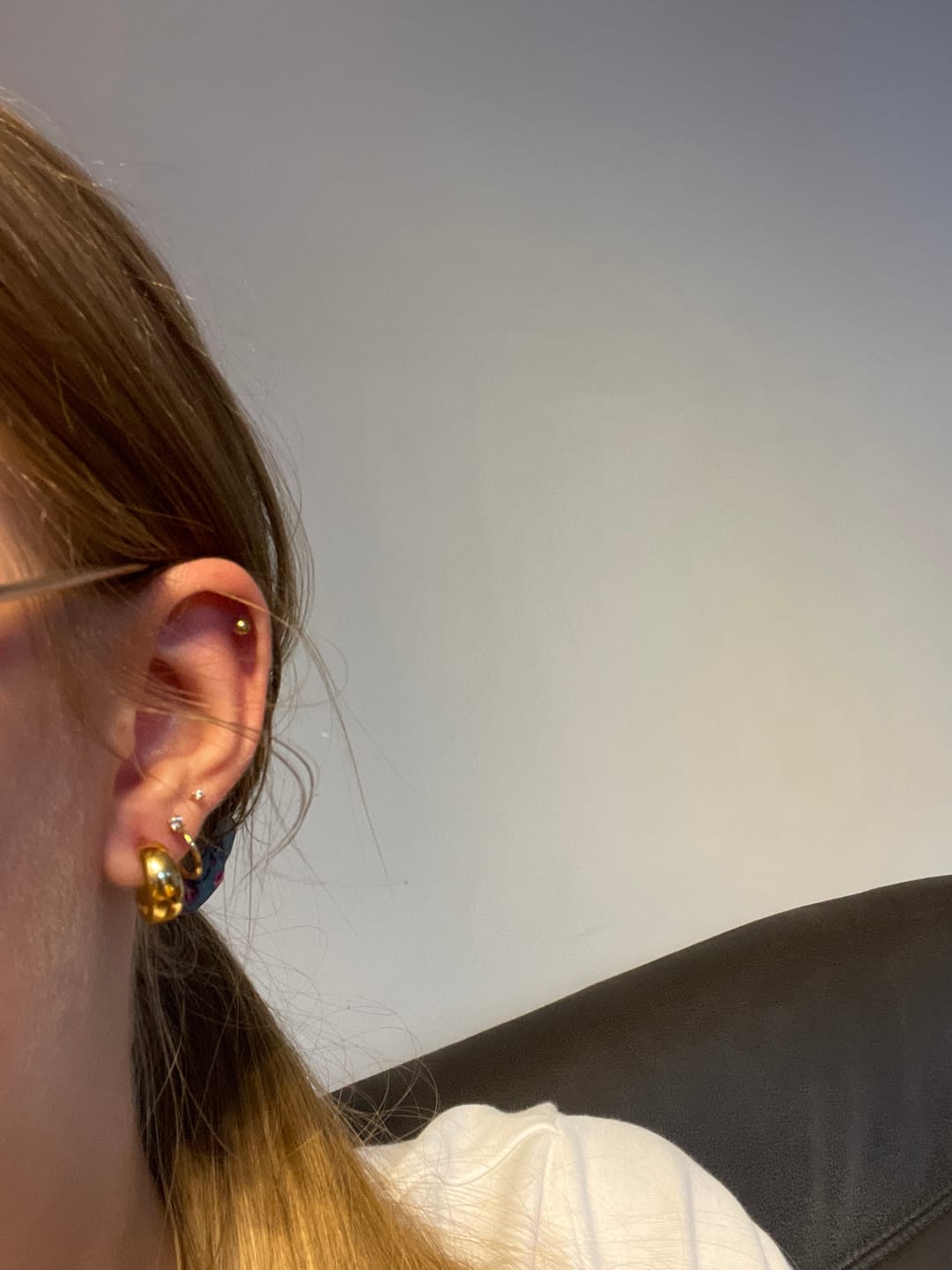 Customer photo review of Simple Labret Piercing Gold