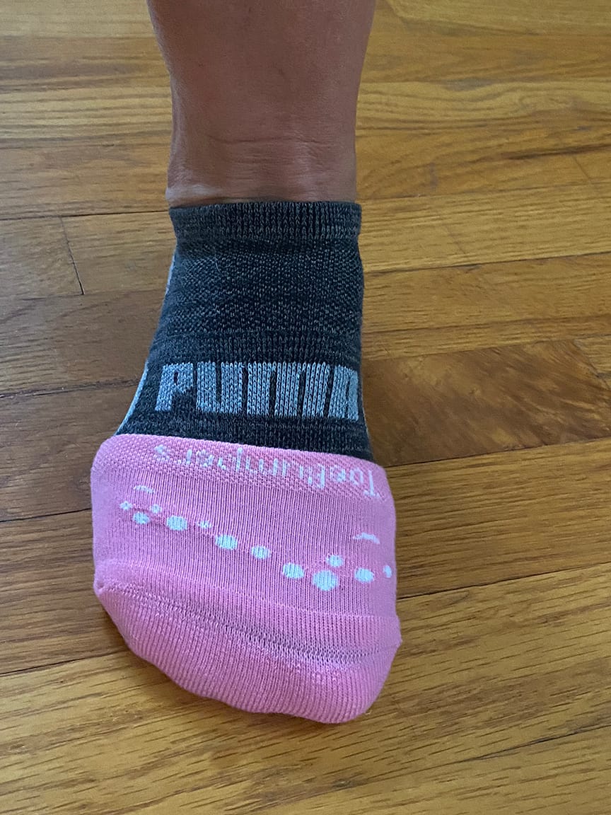 Customer photo review of Women's Running Toe-Cushioning Sock (1-Pair)