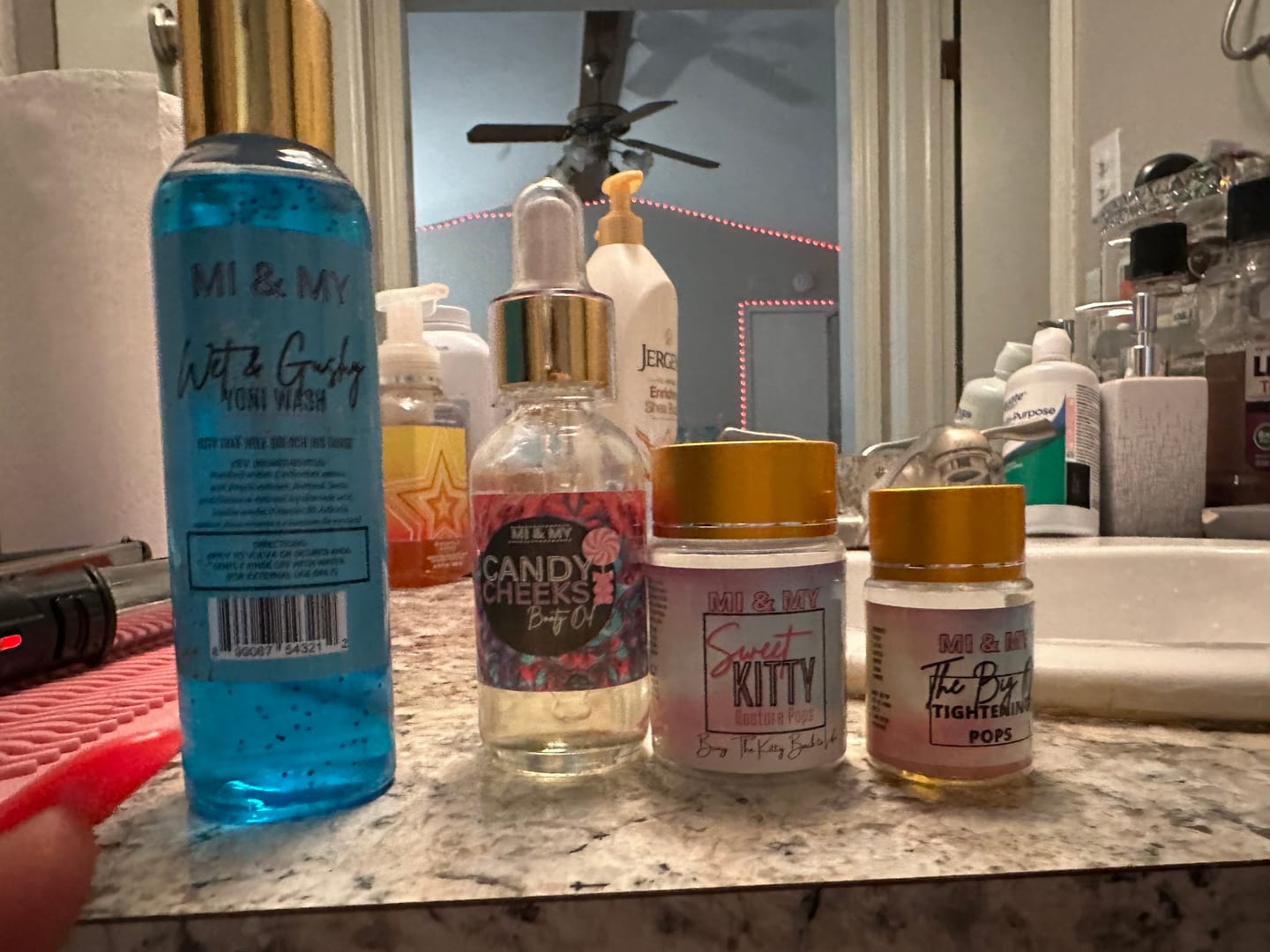 Customer photo review of Sweet Kitty Restore Pops