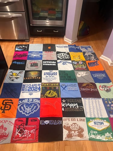T-shirt quilt featuring royals by Jennifer from IN
