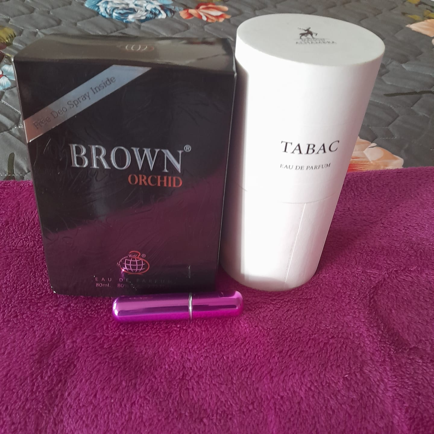 Customer photo review of Refillable Mini Perfume Spray Bottle - 5ml capacity