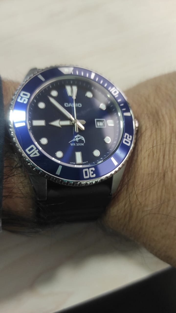 Customer photo review of Reloj Casio Submariner Marlin Duro MDV-106B-2AVCF Azul Buceo