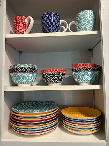 Customer photo review of Ceramic Plate and Bowl Set - Set of 12