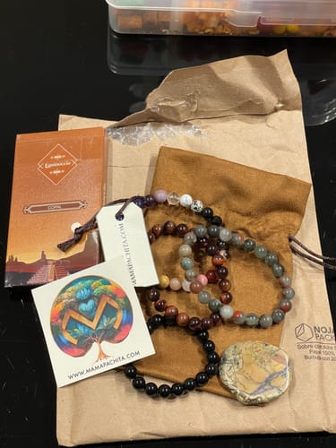 Customer photo review of Pulsera Obsidiana Negra (8 mm)