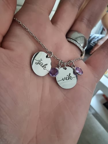 Customer photo review of Ogrlica: Name Birthstone