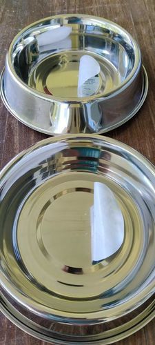 Customer photo review of 2 Pack Anti Ant Stainless Steel Non Skid Pet Bowl for Dog or Cat
