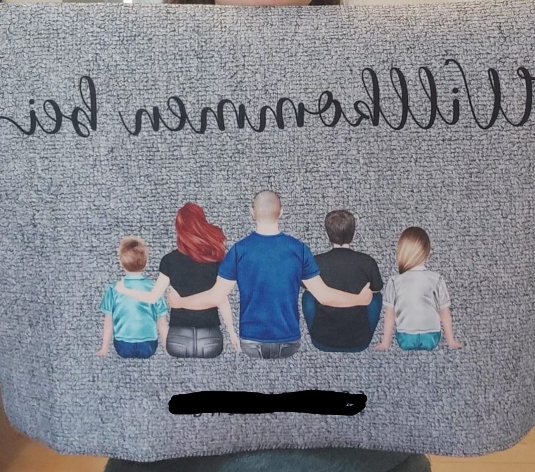 Customer photo review of Unterwegs mit Haustier Familie - Individuelle Fußmatte