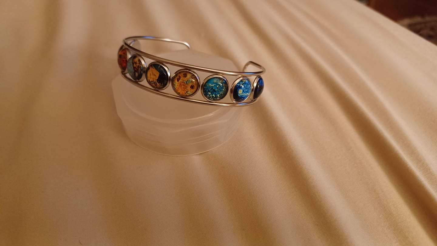 Customer photo review of "Van Gogh's Greatest Hits" Bracelet