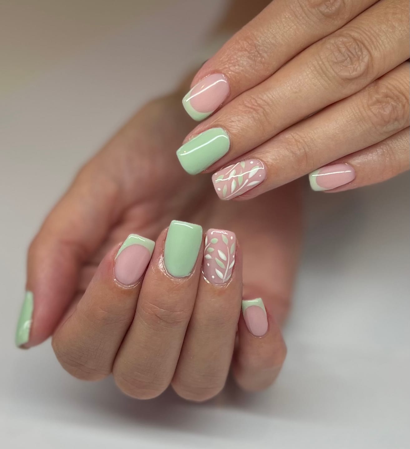 Customer photo review of Semilac 002 Delicate French UV Gel Polish 7ml